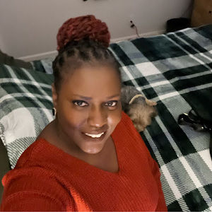 Meet your Posher, Sheena